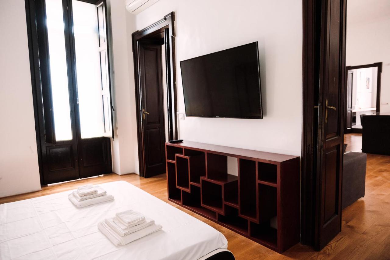 Delta Apartments Bari Buitenkant foto
